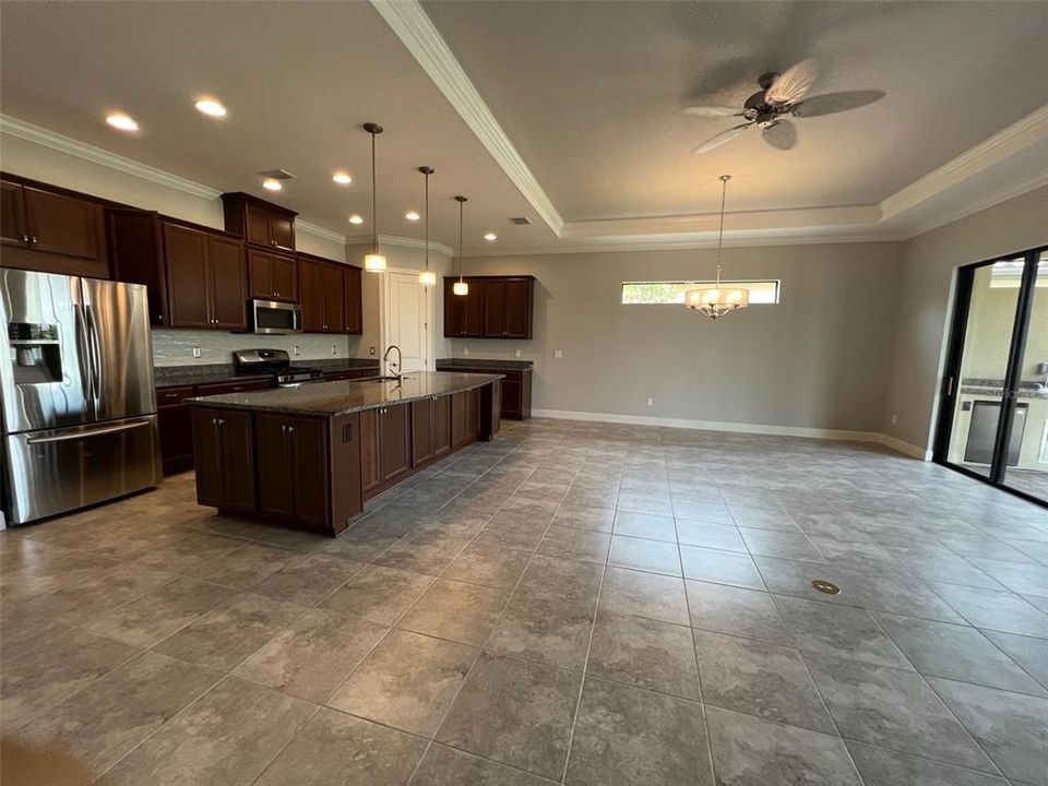 Active With Contract: $2,990 (3 beds, 2 baths, 1831 Square Feet)