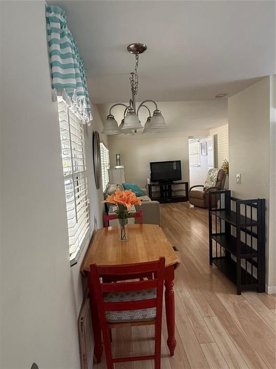 En Venta: $215,000 (2 camas, 1 baños, 624 Pies cuadrados)