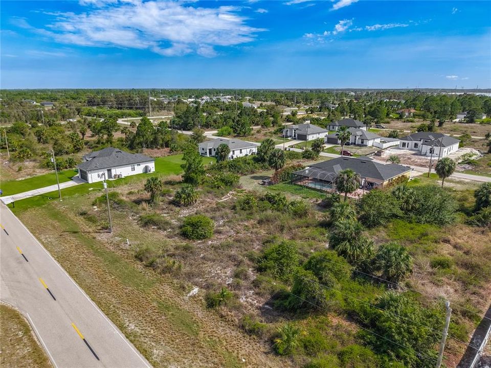 На продажу: $17,000 (0.23 acres)