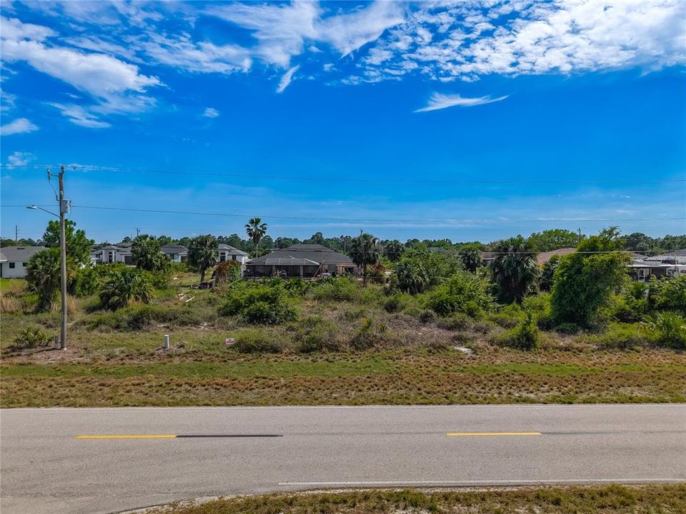 На продажу: $17,000 (0.23 acres)