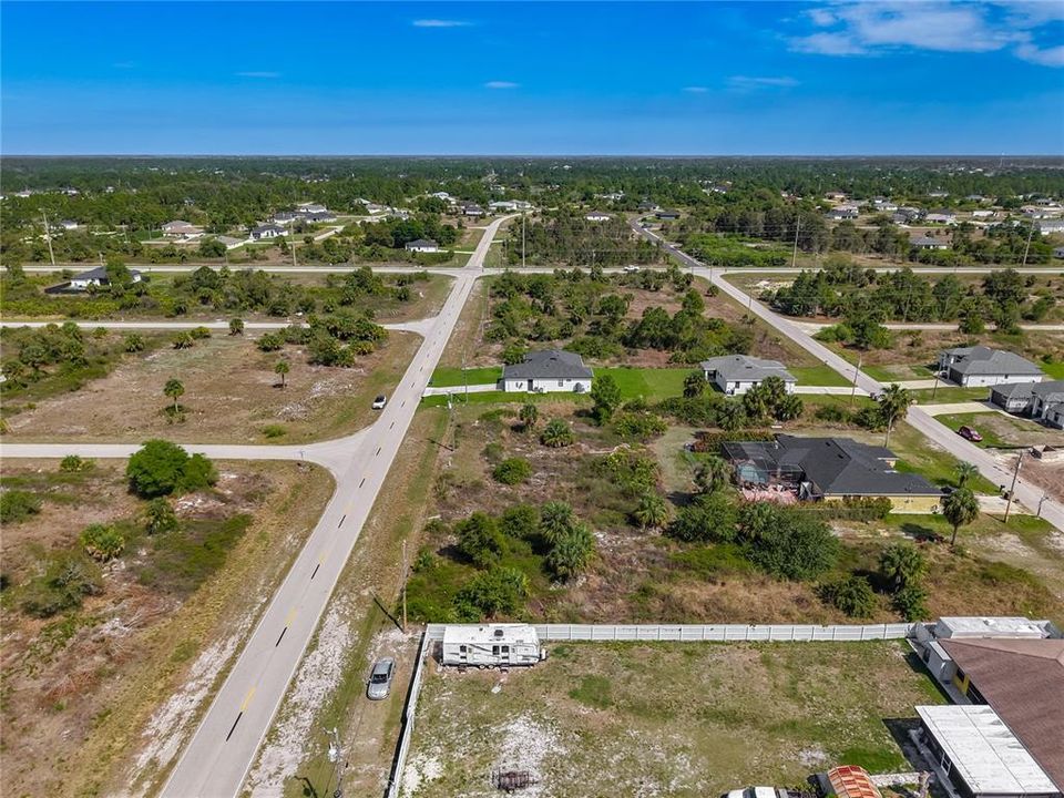 На продажу: $17,000 (0.23 acres)