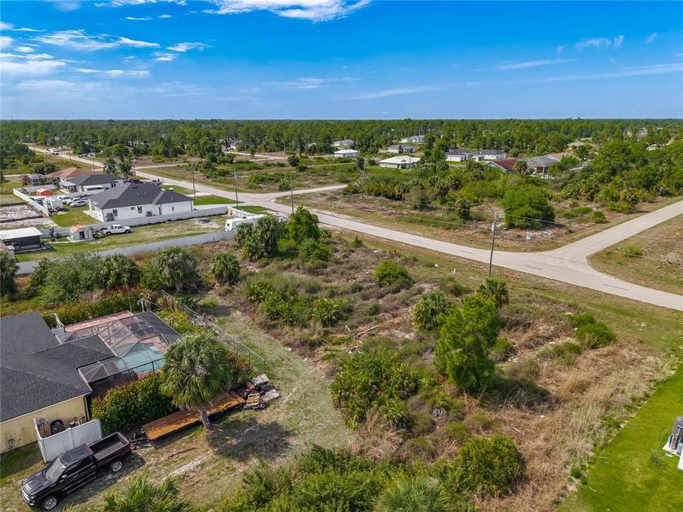 На продажу: $17,000 (0.23 acres)