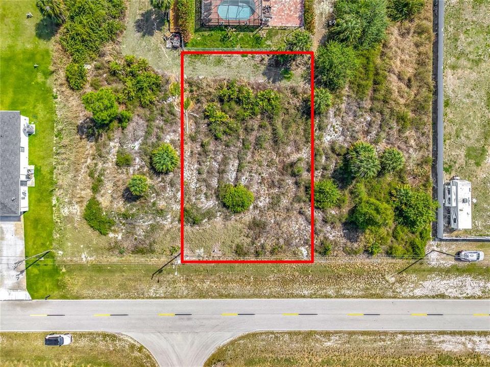 На продажу: $17,000 (0.23 acres)