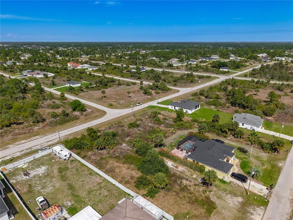 На продажу: $17,000 (0.23 acres)