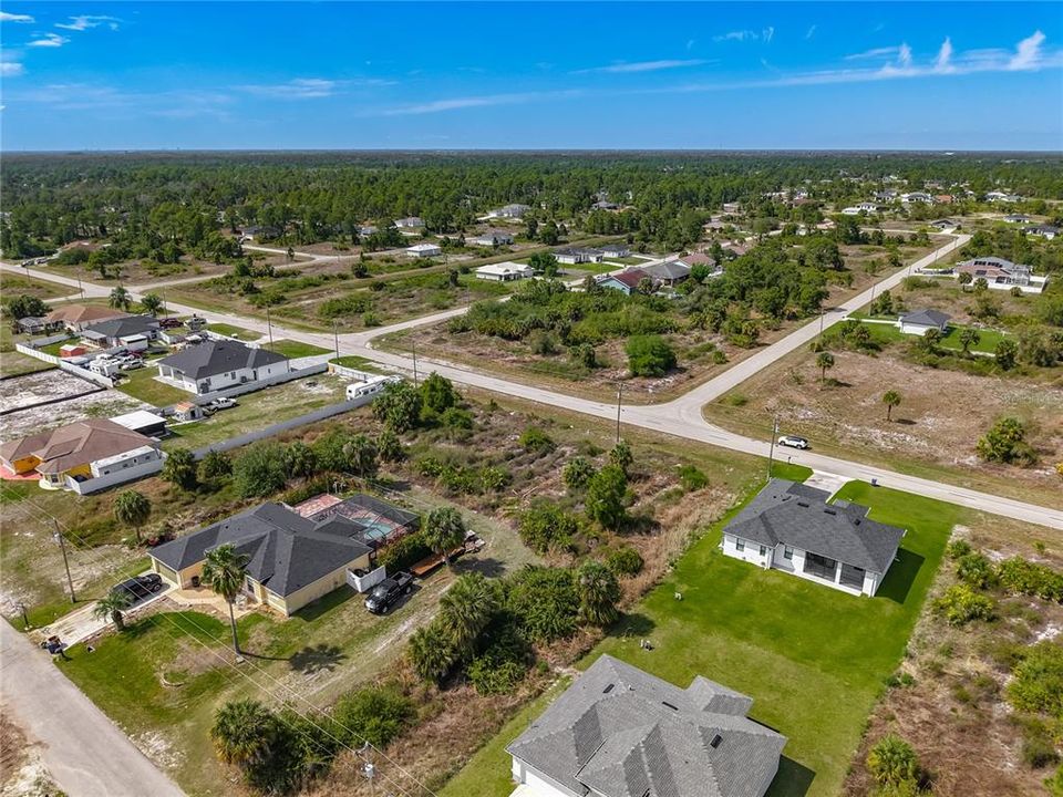 На продажу: $17,000 (0.23 acres)