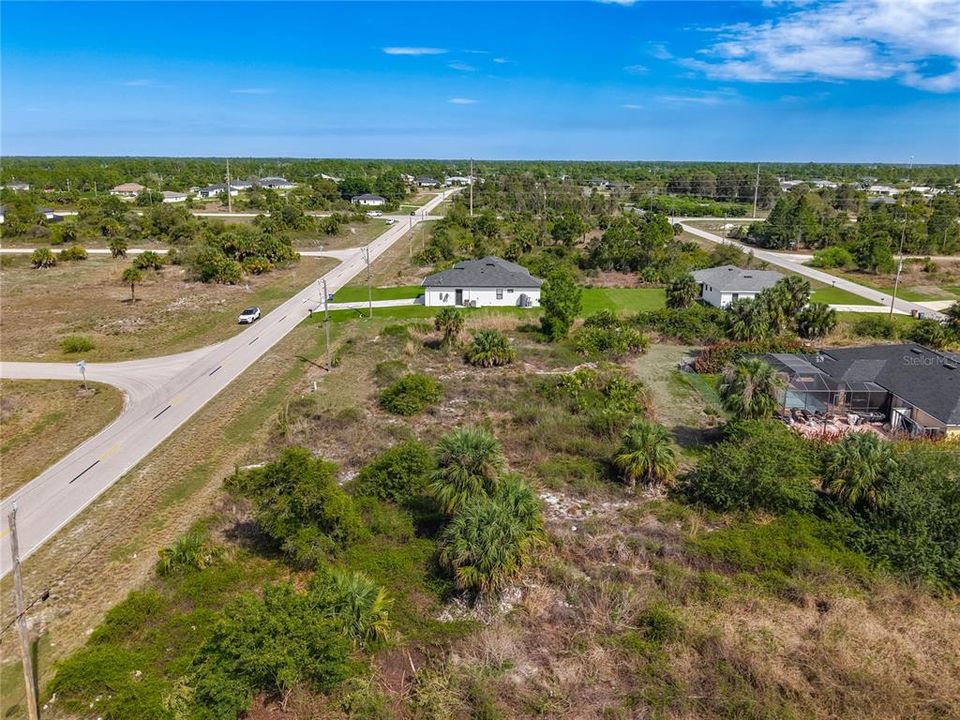 На продажу: $17,000 (0.23 acres)