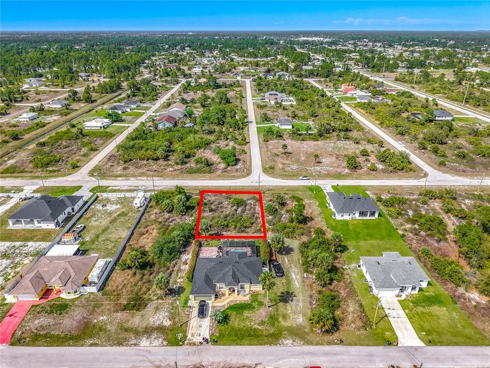 На продажу: $17,000 (0.23 acres)