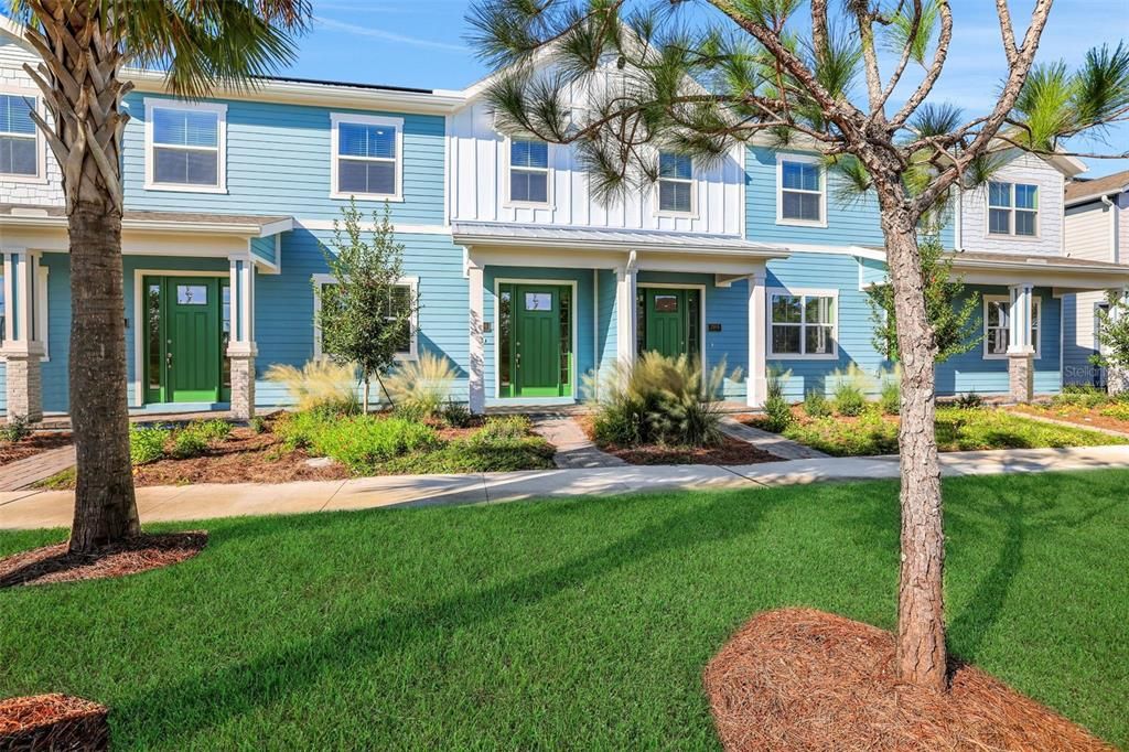 Active With Contract: $359,990 (3 beds, 2 baths, 1744 Square Feet)