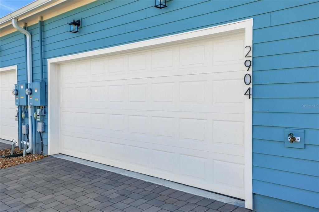 Active With Contract: $359,990 (3 beds, 2 baths, 1744 Square Feet)