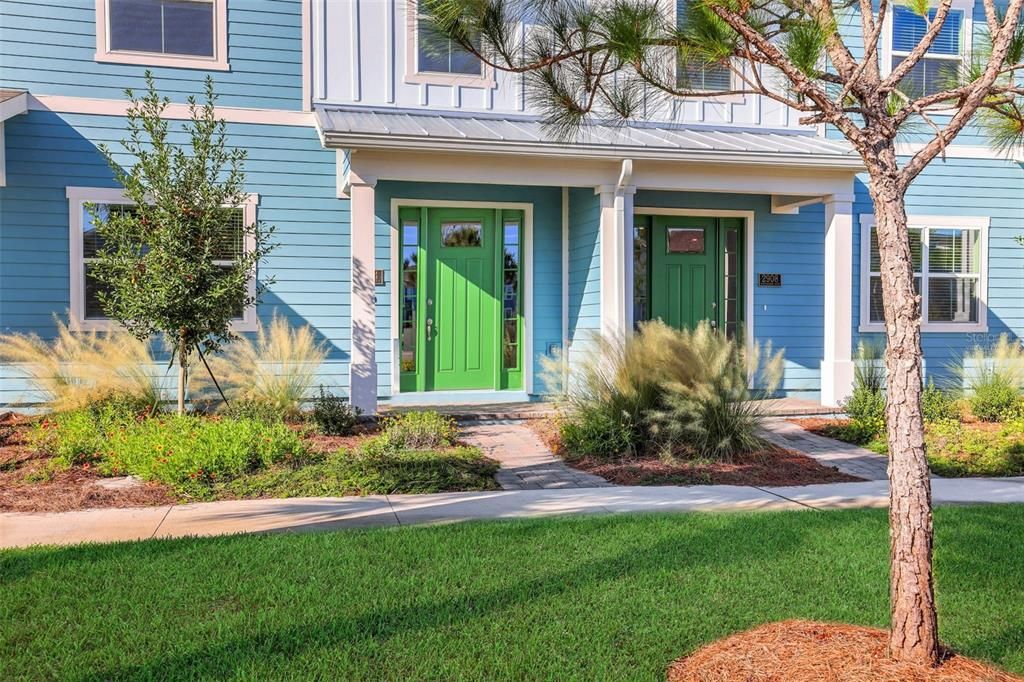 Active With Contract: $359,990 (3 beds, 2 baths, 1744 Square Feet)