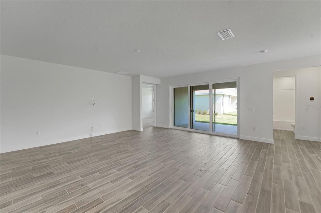 На продажу: $614,990 (4 спален, 4 ванн, 3099 Квадратных фут)