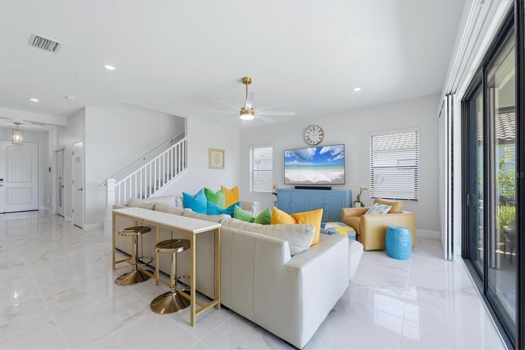 Active With Contract: $699,900 (4 beds, 3 baths, 3009 Square Feet)