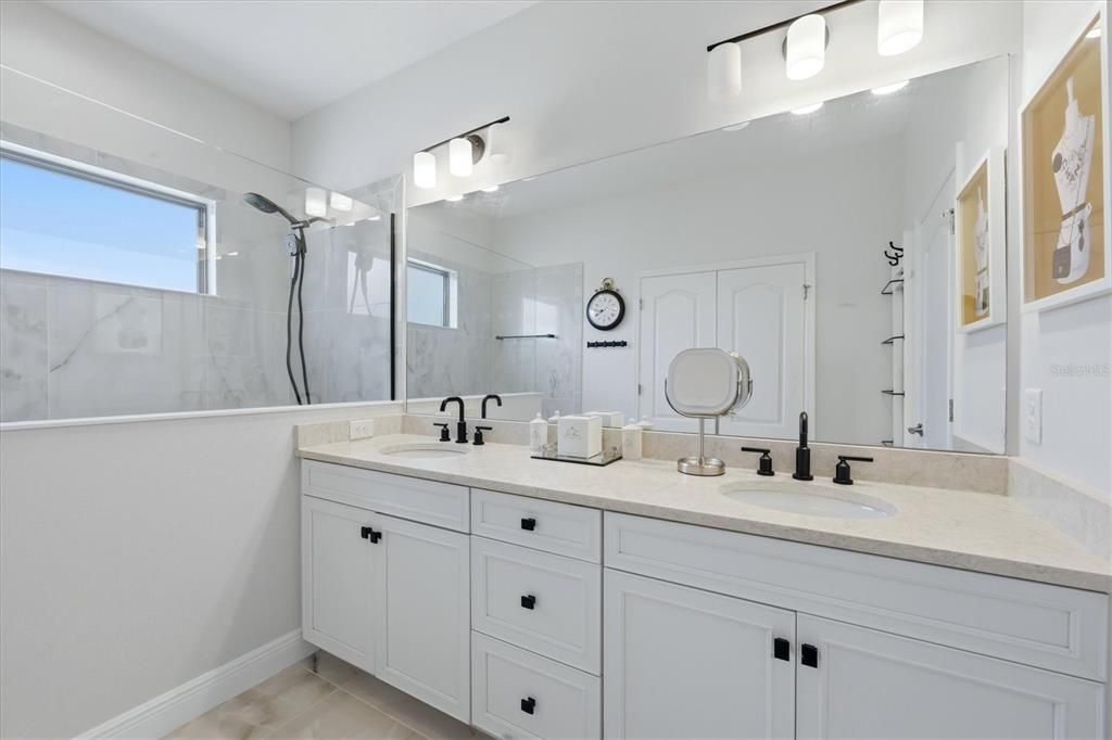 Active With Contract: $699,900 (4 beds, 3 baths, 3009 Square Feet)