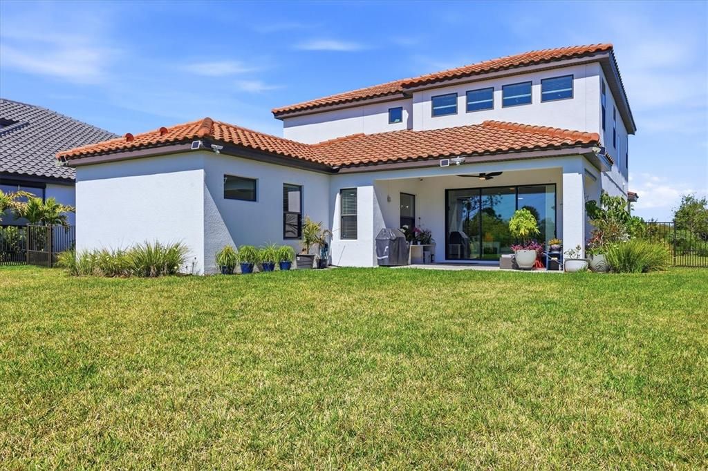 Active With Contract: $699,900 (4 beds, 3 baths, 3009 Square Feet)