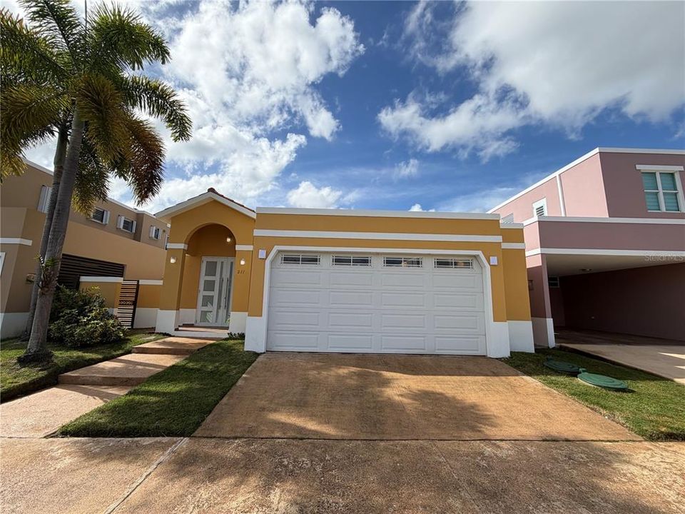 Vendido Recientemente: $305,000 (3 camas, 2 baños, 1400 Pies cuadrados)