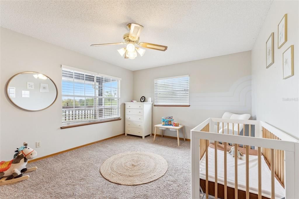 Activo con contrato: $479,900 (3 camas, 2 baños, 2446 Pies cuadrados)