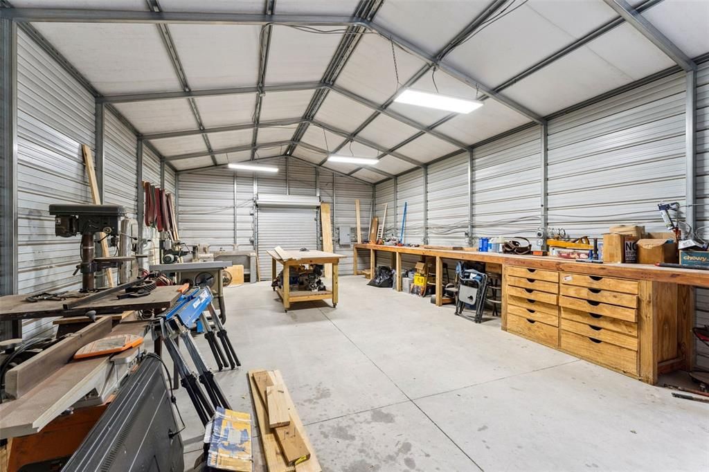 Activo con contrato: $479,900 (3 camas, 2 baños, 2446 Pies cuadrados)