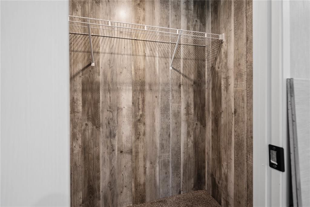 For Sale: $225,000 (4 beds, 2 baths, 1620 Square Feet)