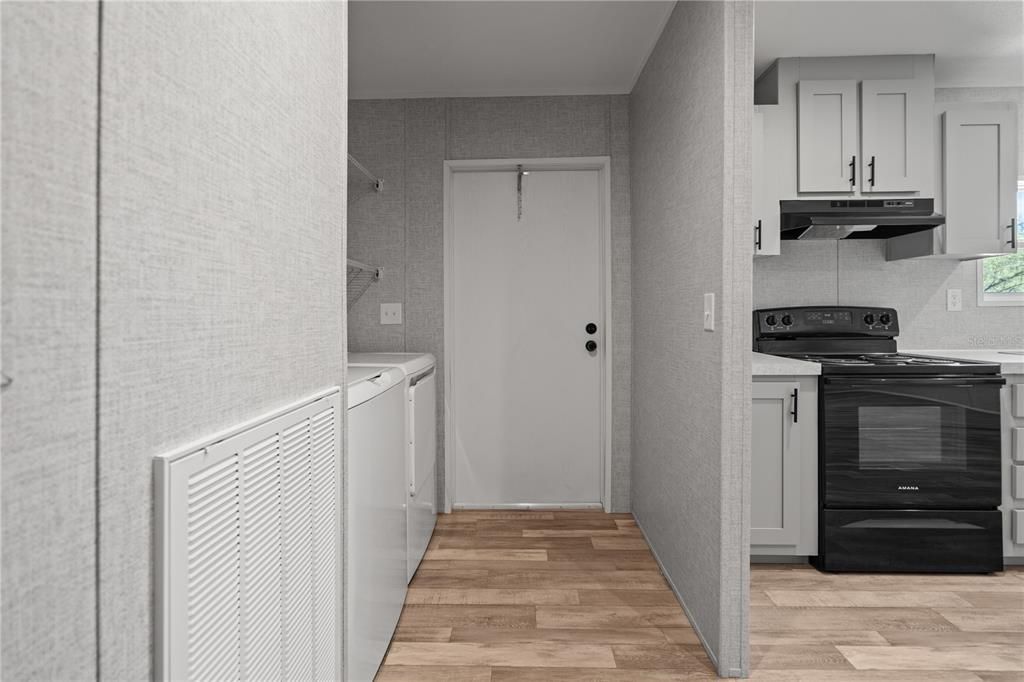 For Sale: $225,000 (4 beds, 2 baths, 1620 Square Feet)