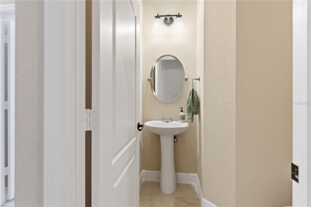 For Sale: $454,500 (4 beds, 2 baths, 2015 Square Feet)