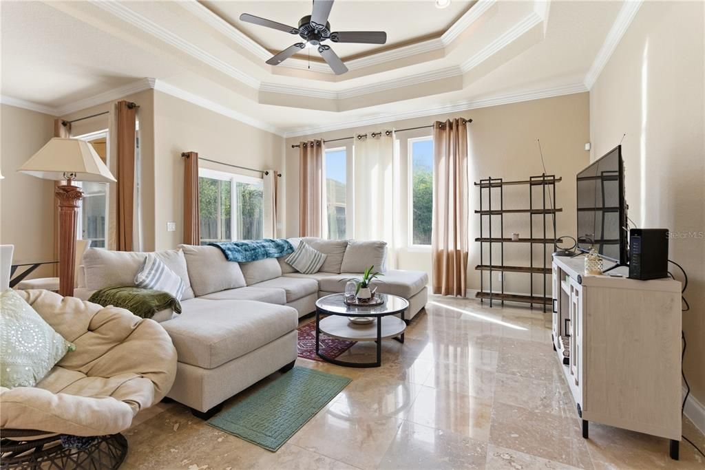 For Sale: $454,500 (4 beds, 2 baths, 2015 Square Feet)