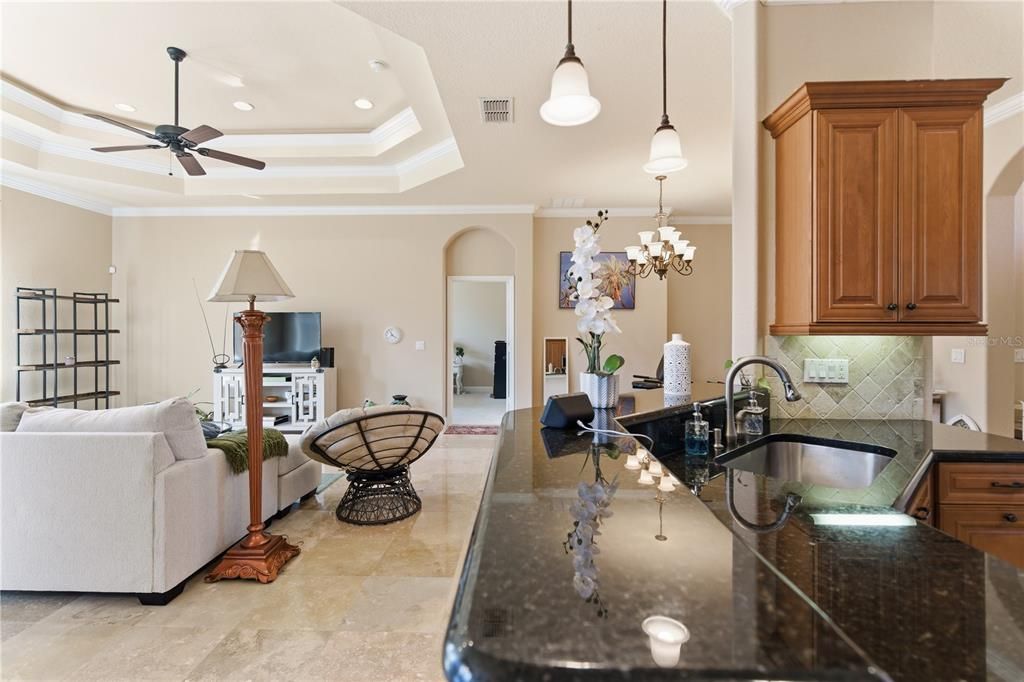 For Sale: $454,500 (4 beds, 2 baths, 2015 Square Feet)