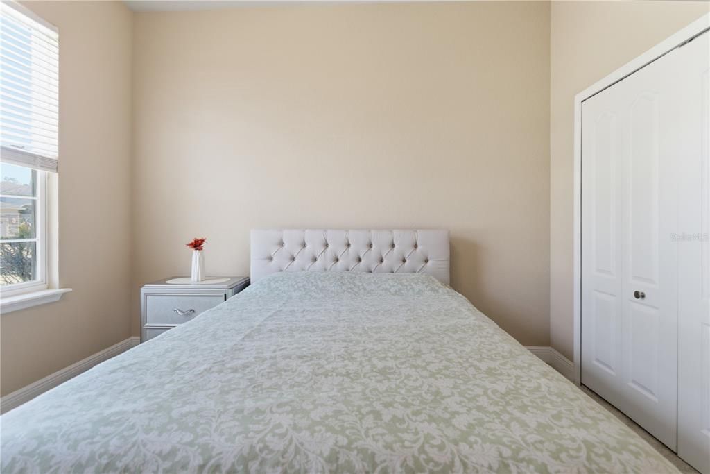 For Sale: $454,500 (4 beds, 2 baths, 2015 Square Feet)