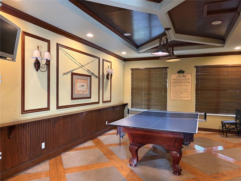For Sale: $200,000 (3 beds, 2 baths, 1455 Square Feet)