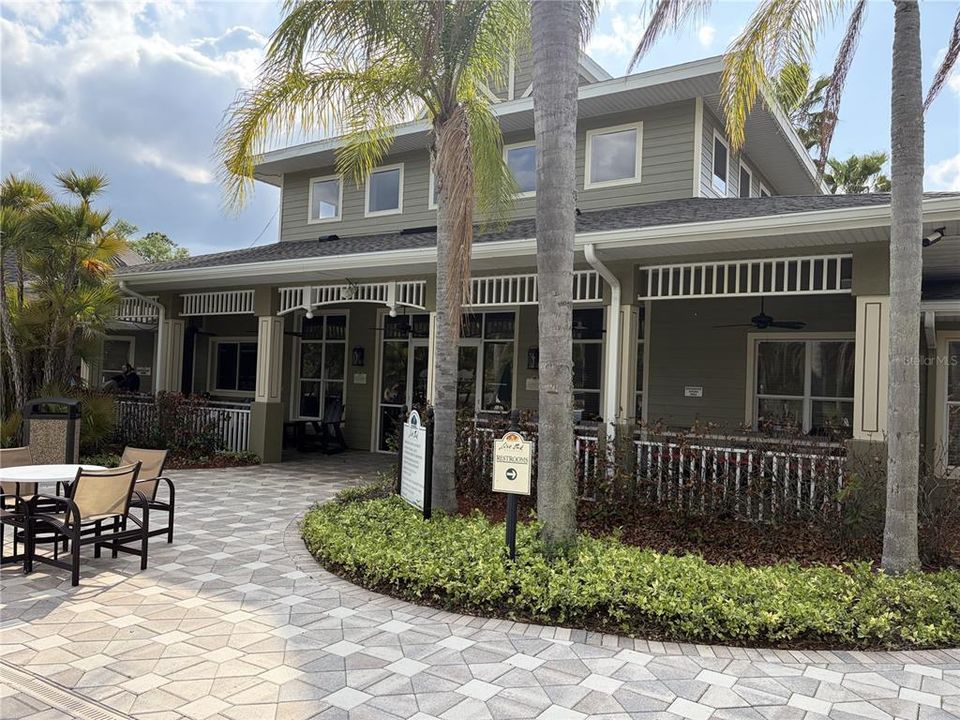 For Sale: $200,000 (3 beds, 2 baths, 1455 Square Feet)