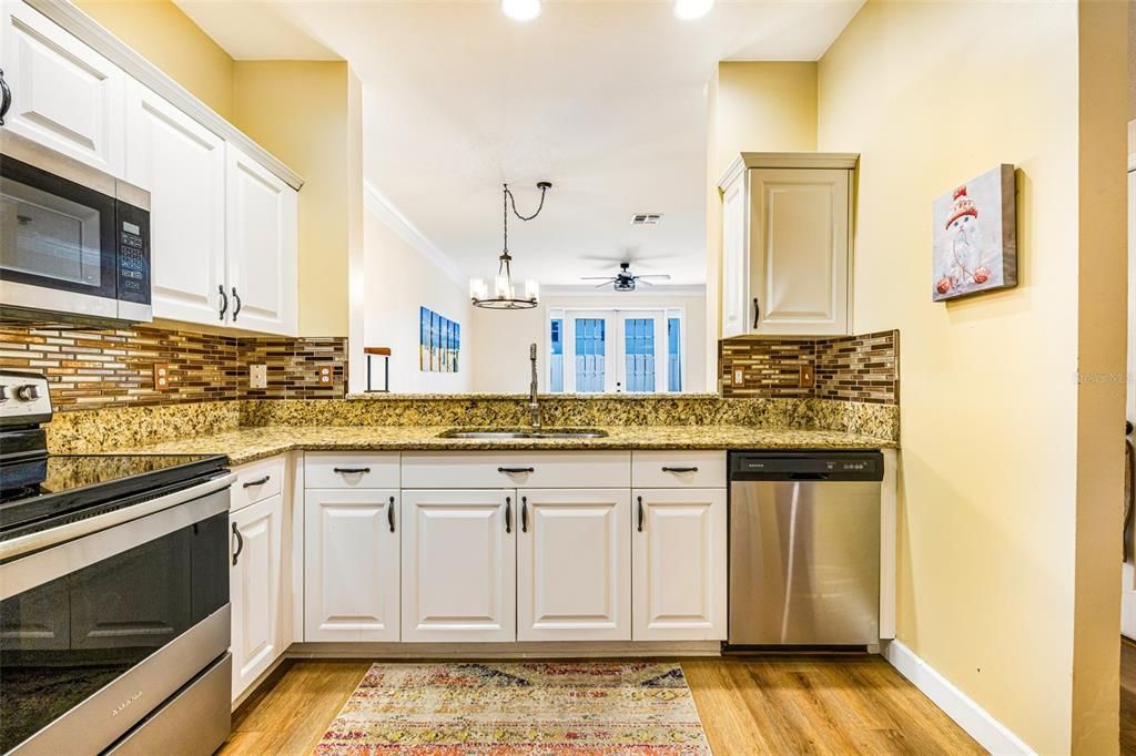 En Venta: $240,000 (2 camas, 2 baños, 1447 Pies cuadrados)