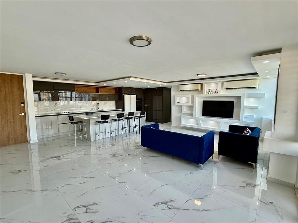 В аренду: $2,500 (3 спален, 2 ванн, 1300 Квадратных фут)