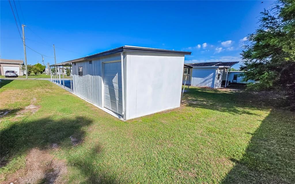 For Sale: $110,000 (2 beds, 1 baths, 848 Square Feet)