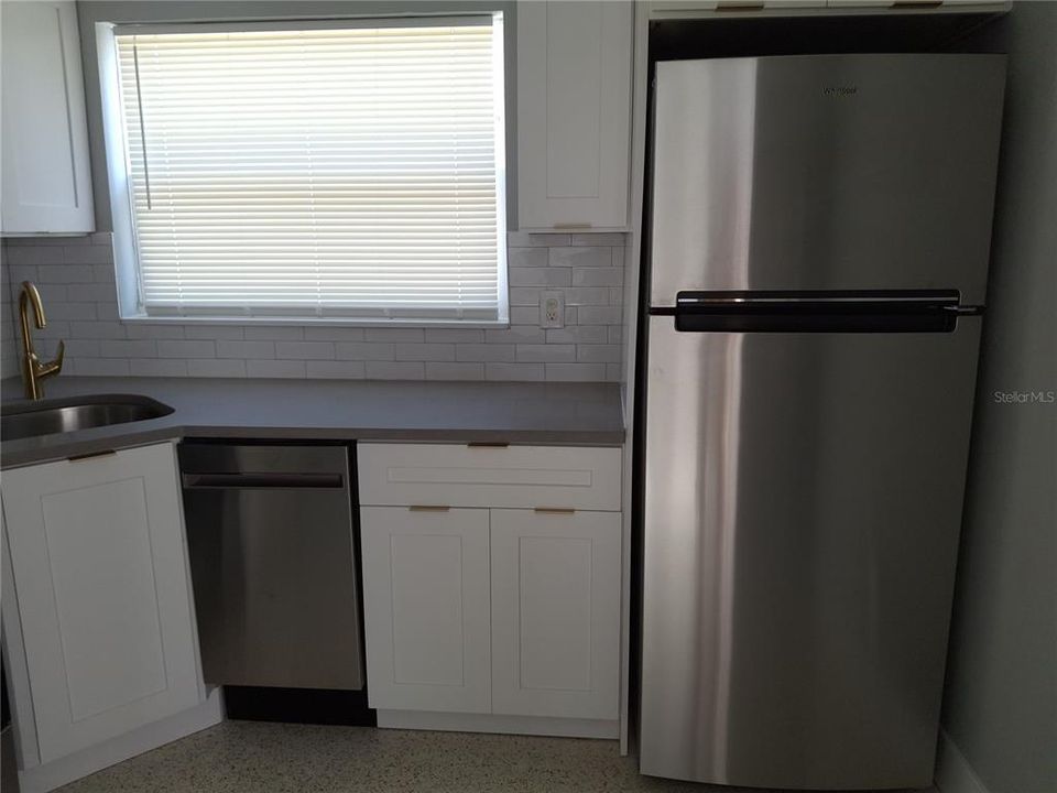 В аренду: $1,625 (1 спален, 1 ванн, 850 Квадратных фут)