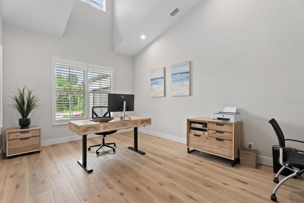 For Sale: $1,575,000 (4 beds, 3 baths, 2940 Square Feet)