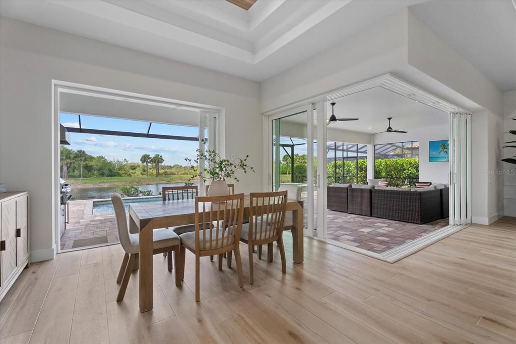 For Sale: $1,575,000 (4 beds, 3 baths, 2940 Square Feet)