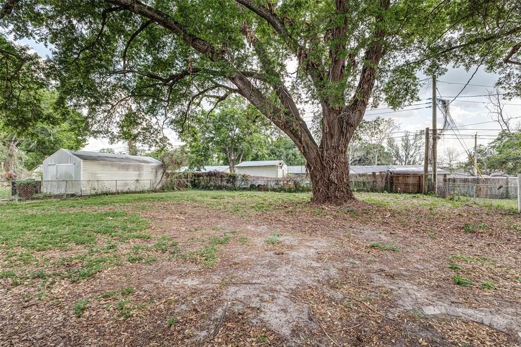 For Sale: $274,950 (3 beds, 1 baths, 1336 Square Feet)