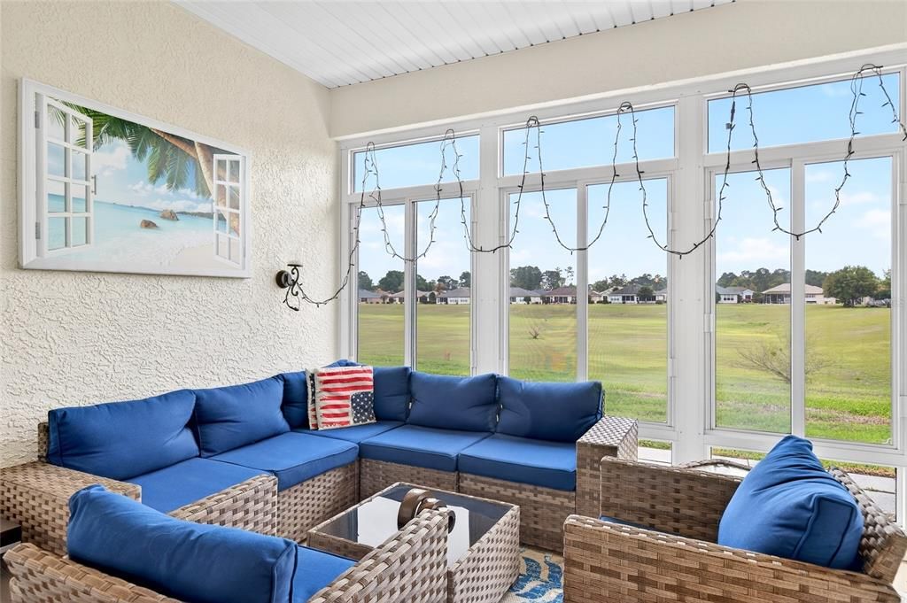 For Sale: $379,000 (2 beds, 2 baths, 1870 Square Feet)