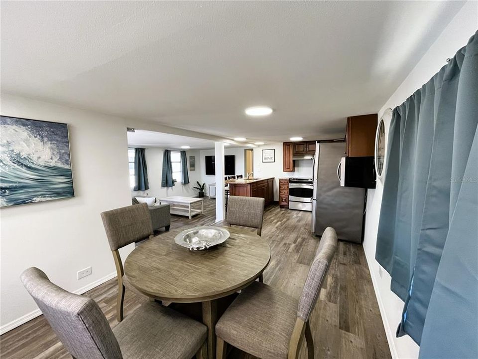 Activo con contrato: $149,000 (2 camas, 2 baños, 906 Pies cuadrados)