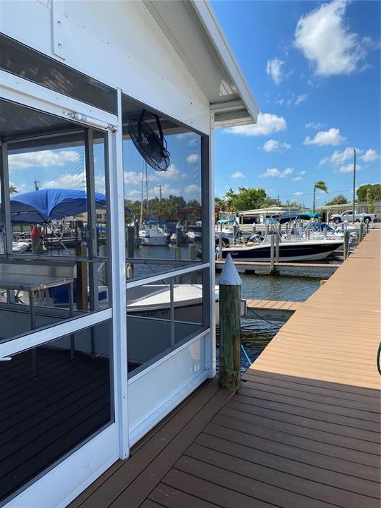 Activo con contrato: $149,000 (2 camas, 2 baños, 906 Pies cuadrados)