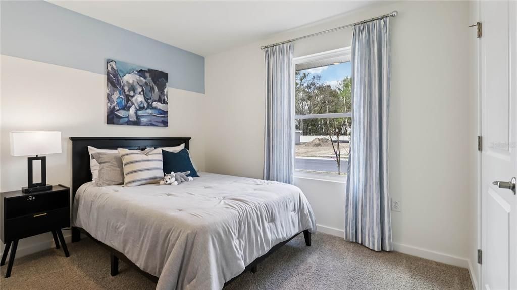 Activo con contrato: $272,990 (4 camas, 2 baños, 1449 Pies cuadrados)