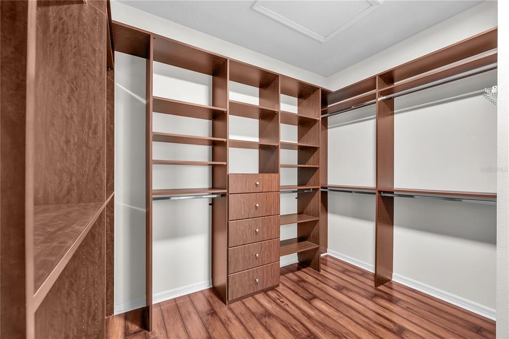 На продажу: $579,900 (4 спален, 3 ванн, 2505 Квадратных фут)