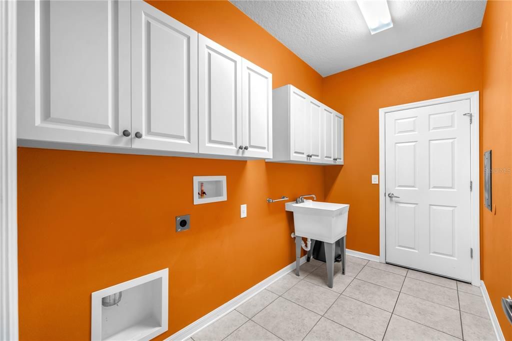 На продажу: $579,900 (4 спален, 3 ванн, 2505 Квадратных фут)