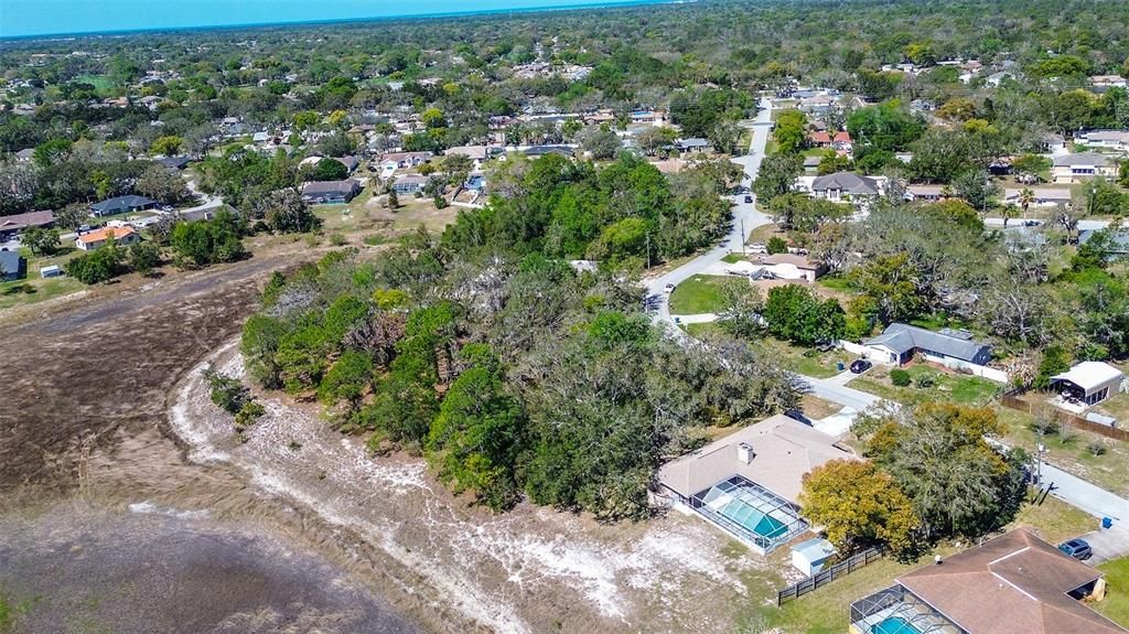 待售: $79,900 (0.72 acres)