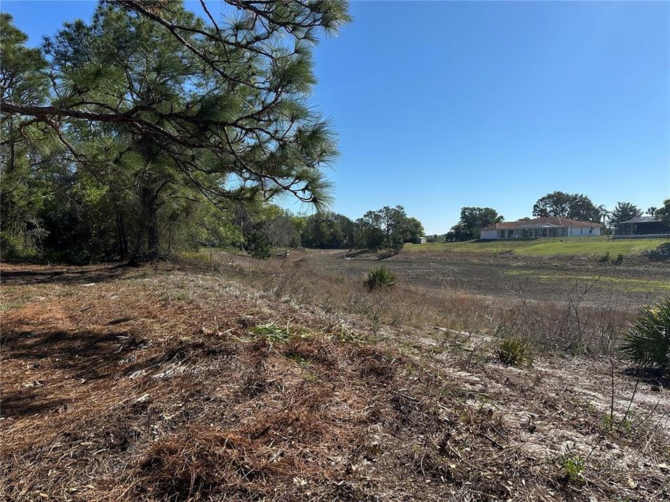 待售: $79,900 (0.72 acres)