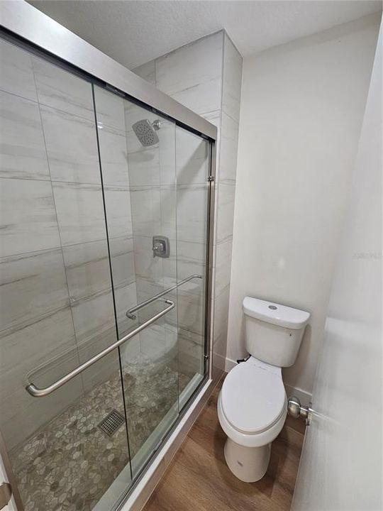 На продажу: $285,000 (2 спален, 2 ванн, 1174 Квадратных фут)