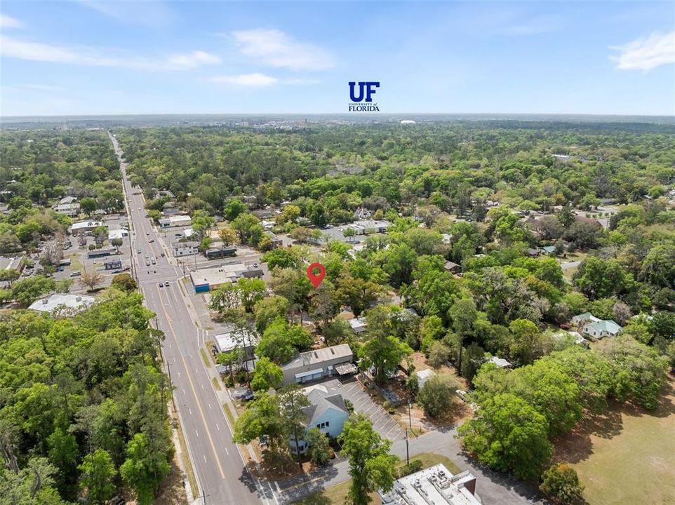 На продажу: $205,000 (2 спален, 1 ванн, 734 Квадратных фут)