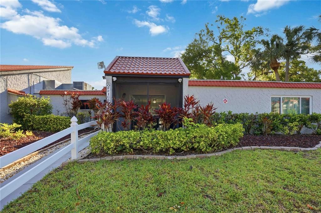 На продажу: $213,000 (2 спален, 2 ванн, 876 Квадратных фут)