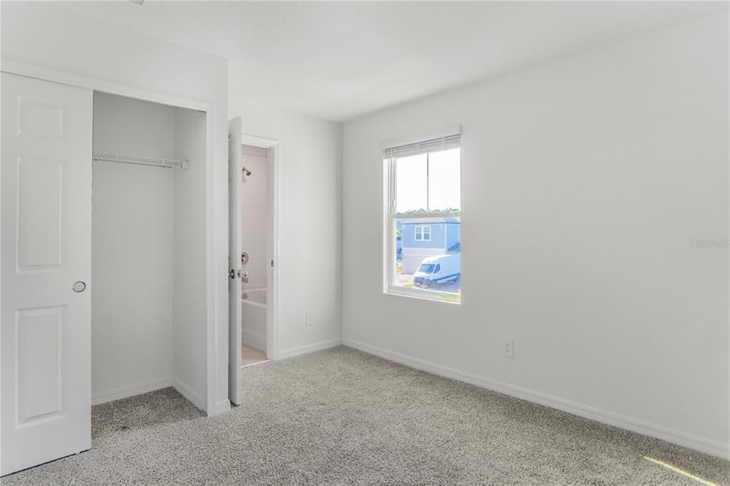 Active With Contract: $2,190 (3 beds, 2 baths, 1560 Square Feet)