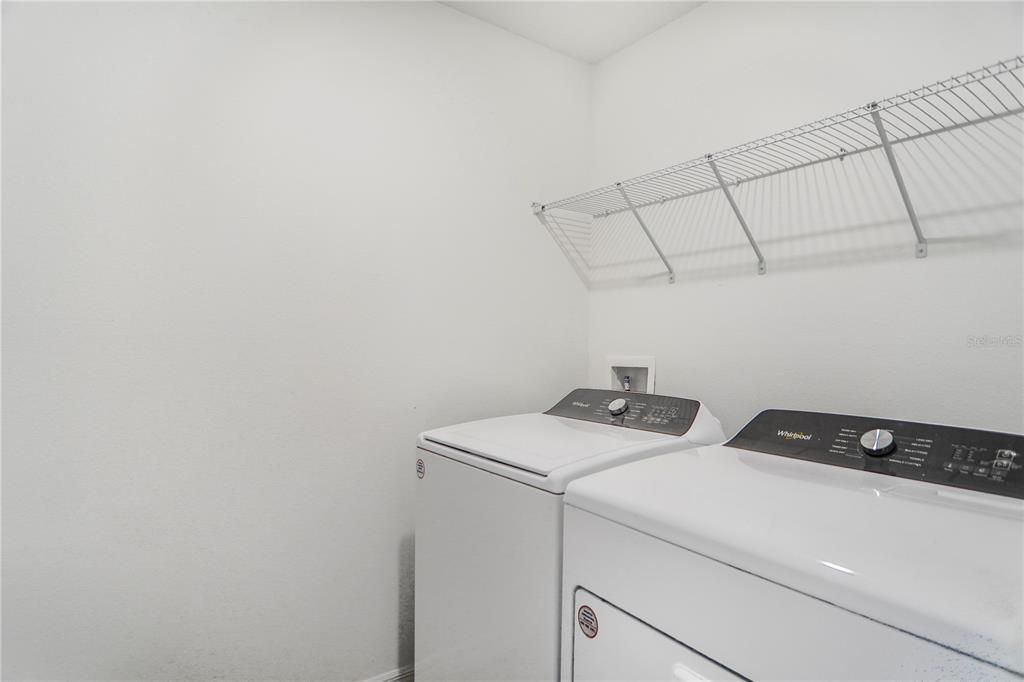 Active With Contract: $2,190 (3 beds, 2 baths, 1560 Square Feet)