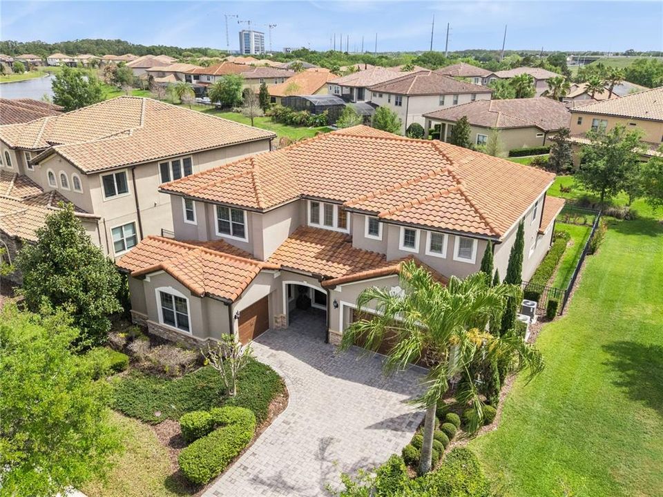 На продажу: $1,449,999 (5 спален, 3 ванн, 4924 Квадратных фут)